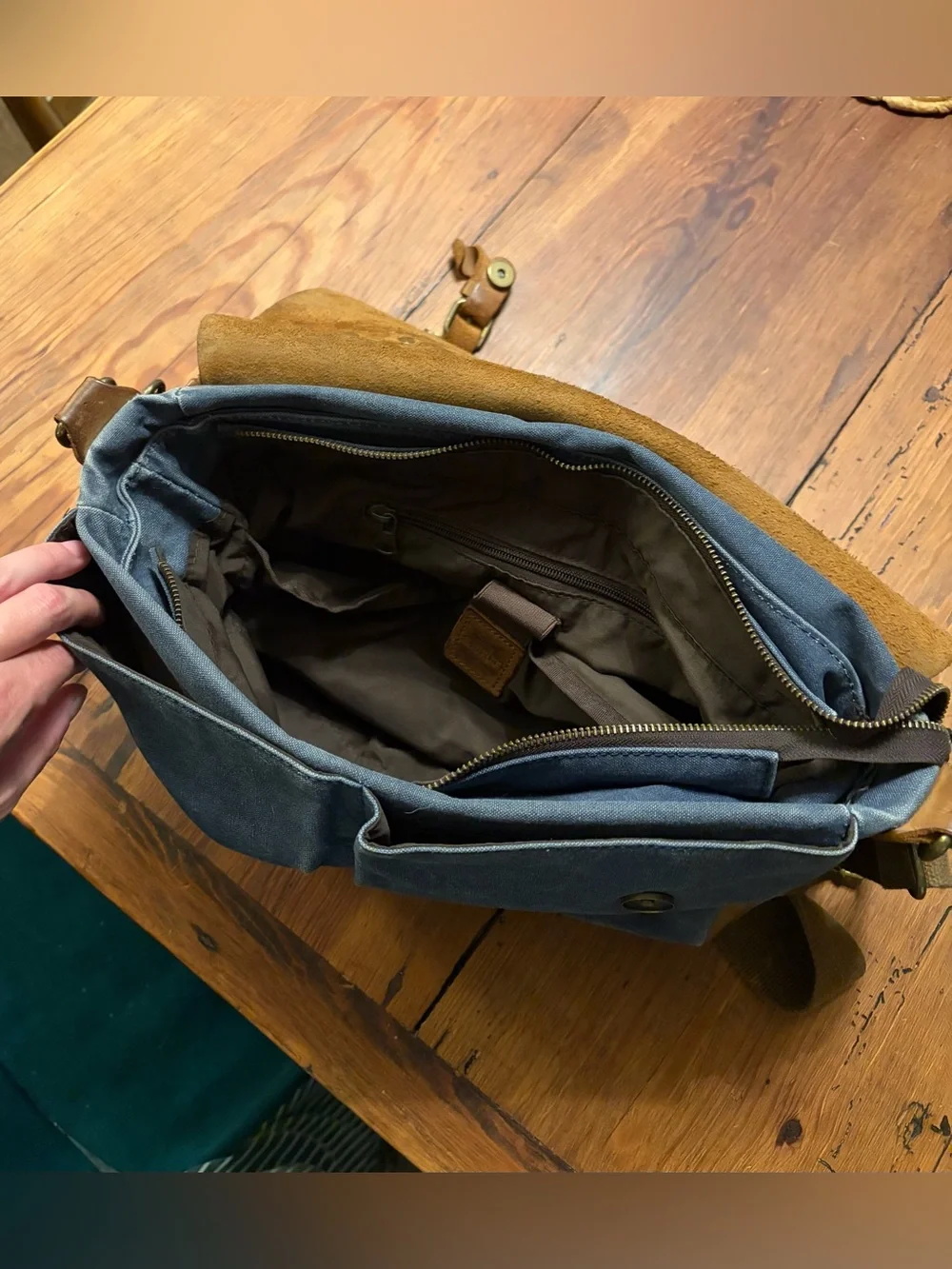 Smriti canvas messenger bag